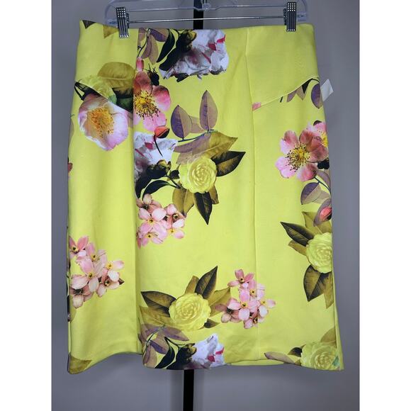 BOLD Elements Skirt-XL- bright yellow floral, stretchy,‎ summer, fun - Picture 2 of 4